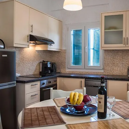 Elli And Almiros Beach