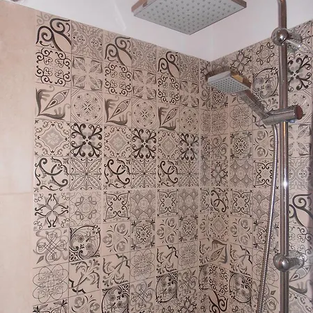 Elli And 4* Almiros Beach